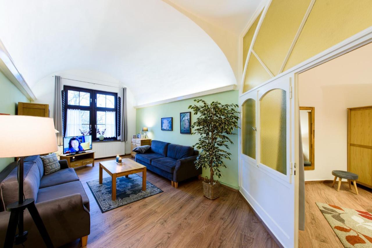 Burg Im Zwinger Apartment